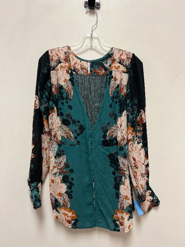 Top Long Sleeve By Free People In Floral Print, Size: S