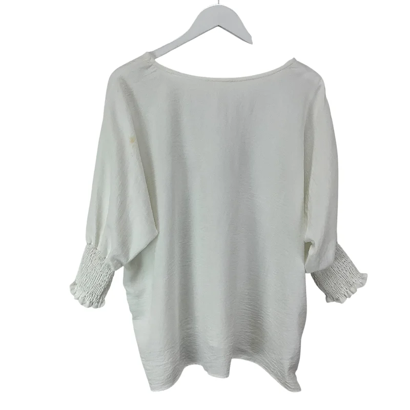 Top Long Sleeve By Reborn In White, Size: S