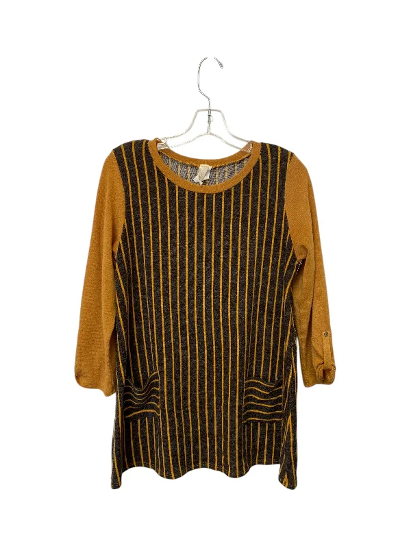 Top Long Sleeve By Clothes Mentor In Black & Yellow, Size: M