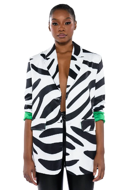 BE BOLD OVERSIZED ZEBRA BLAZER