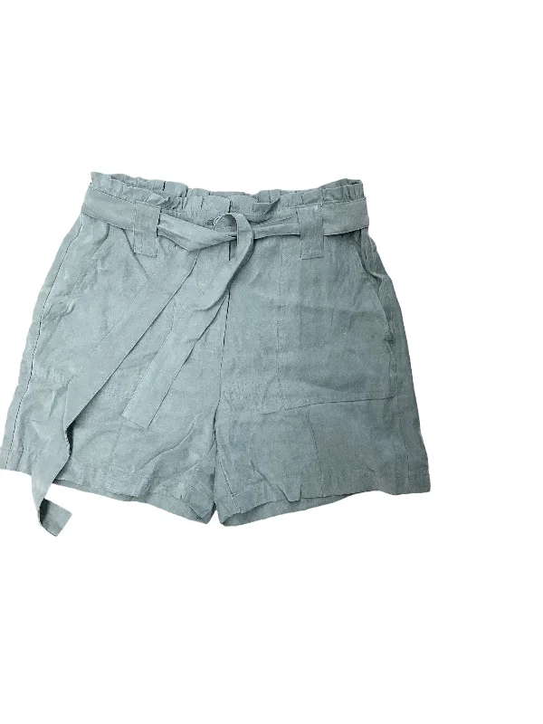 Green Shorts Nine West, Size M