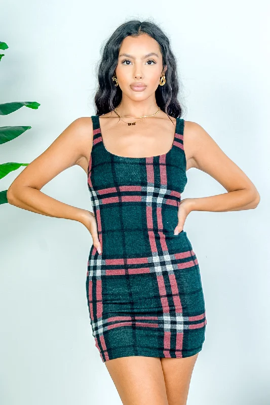 Preppy Green and Red Plaid Sleeveless Mini Dress (AD8031-3)