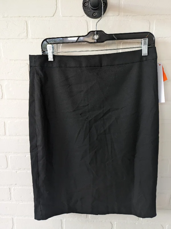 Skirt Midi By Banana Republic  Size: 8